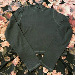 American Eagle NWOT Cropped Mock Neck Long Sleeve Size: XL